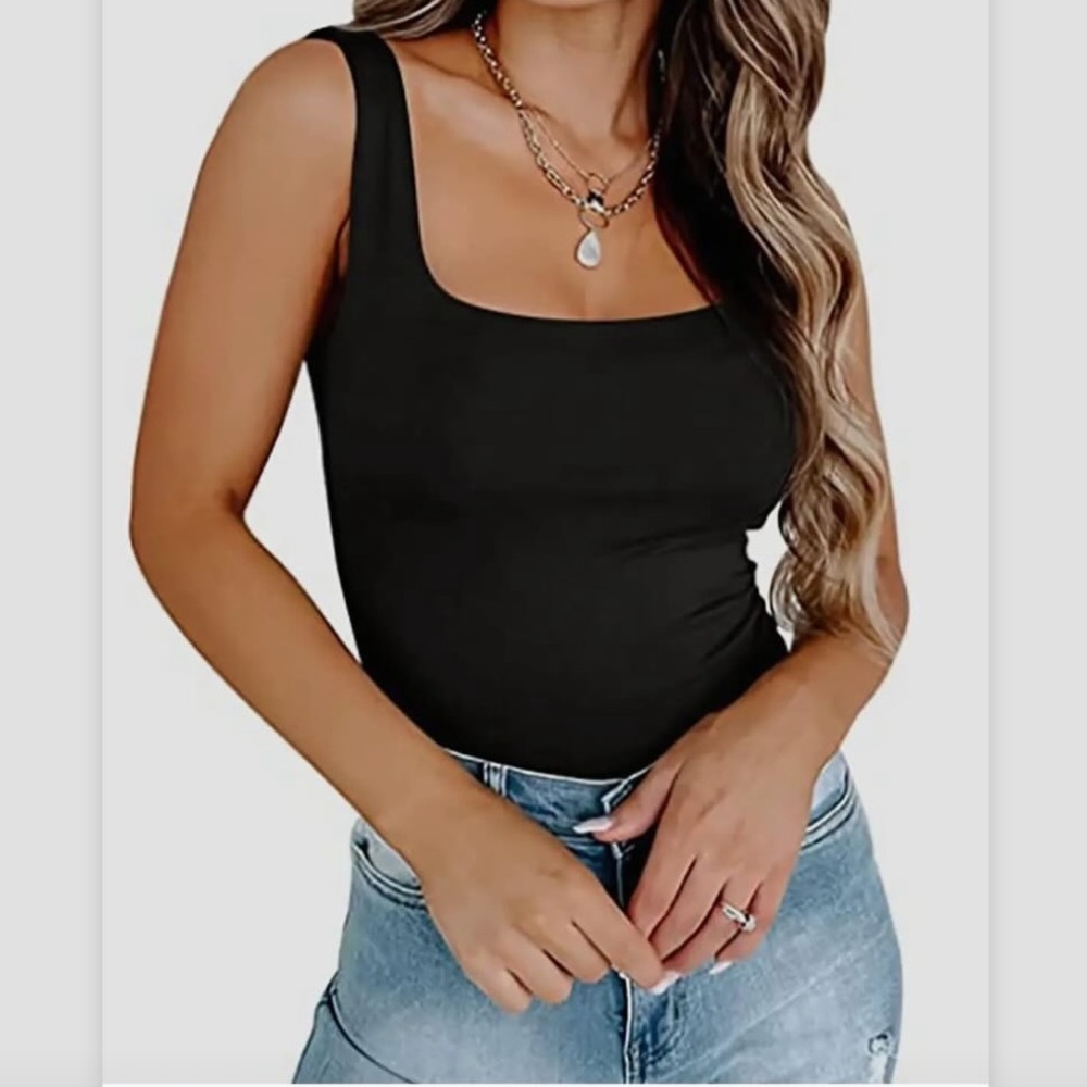 Black Sleeveless Top